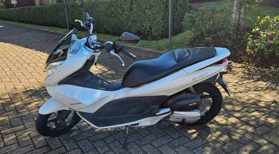 HONDA PCX 